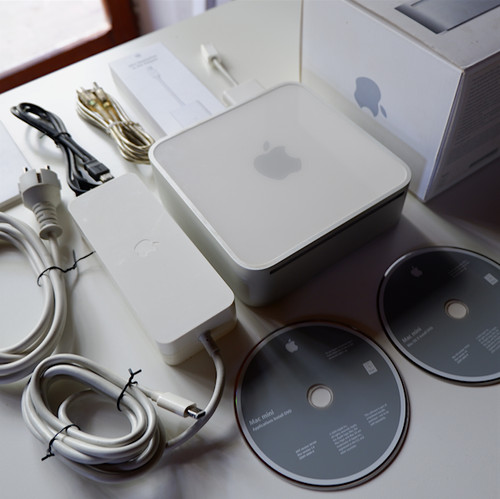 Apple mac mini late - late, 2009