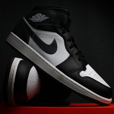 Nike Air Jordan 1 Mid "Black