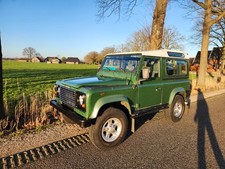 2000 Land Rover Defender 90 -