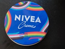 Scatola latta vuota NIVEA CREME  con mani arcobaleno
