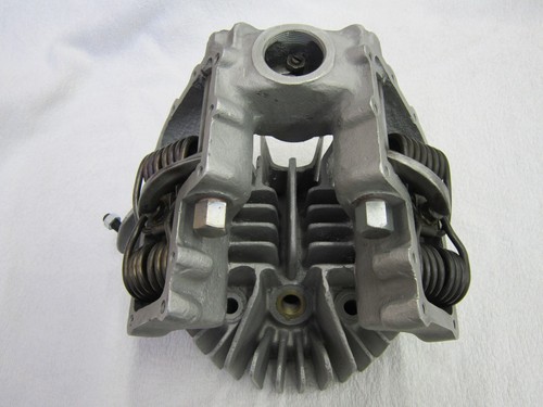 Testa testata cylinder head