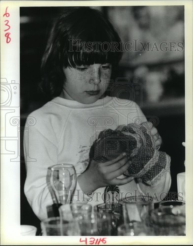 1988 press photo christina - photo,