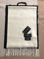 sciarpa colore Bianco Écru Naturale melange Con Frange Made In Italy