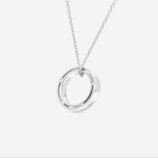 Collana con ciondolo in oro