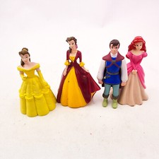 Lotto 4 personaggi bambole