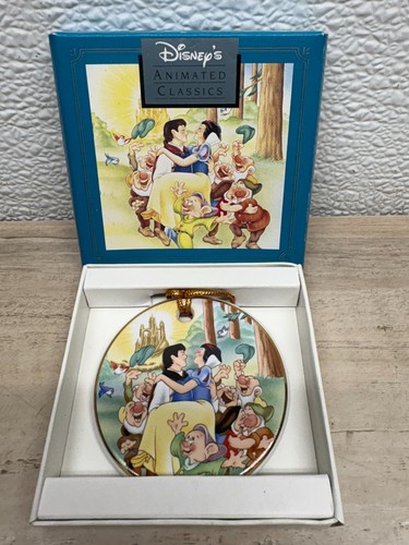 Ornamento porcellana vintage