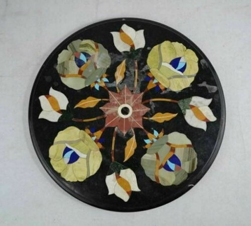 Black round marble dining - 15'',