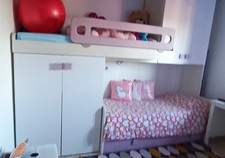 cameretta a ponte bambina. Mondo convenienza colore bianco e Malva 