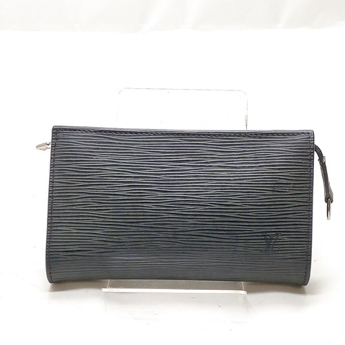 Louisvuitton pochette - louisvuitton,