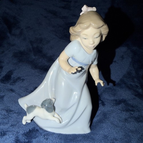 Lladro nao figure - lladro, with