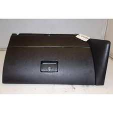 - cassetto portaoggetti