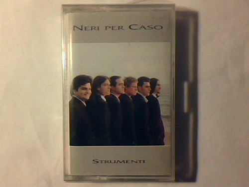 Neri per caso - per, strumenti