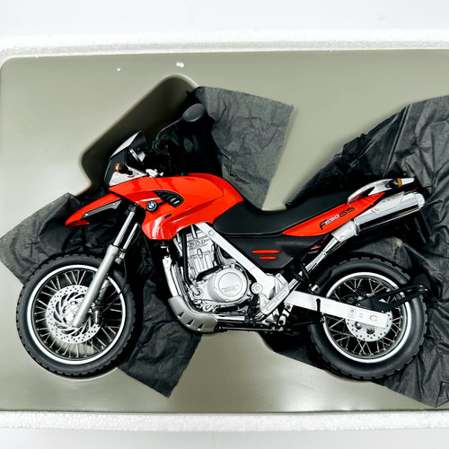 Minichamps bmw f650gs f - 1/10,
