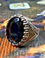 Illuminati anello cacciato