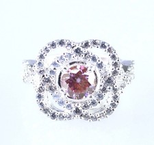 Anello solitario diamante rosa