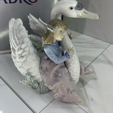 Lladró "Swan Song" #05704