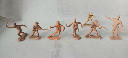 Soldatini cane scala - scala, 1:32