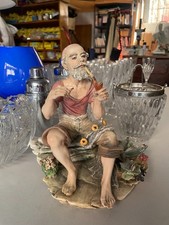 Statuina di porcellana artistica di Capodimonte. Anni '50 di Mollica.