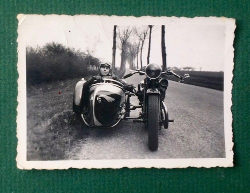 Photo ancienne moto side - photo,