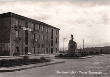 # VENTICAN: MONUMENT SQUARE