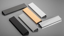 Armadio con bordo estraibile