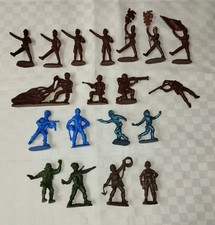 LOTTO STOCK SOLDATINI FIGURINI  VINTAGE ATLANTIC CAMICE BRUNE + ALTRI SCALA 1:32