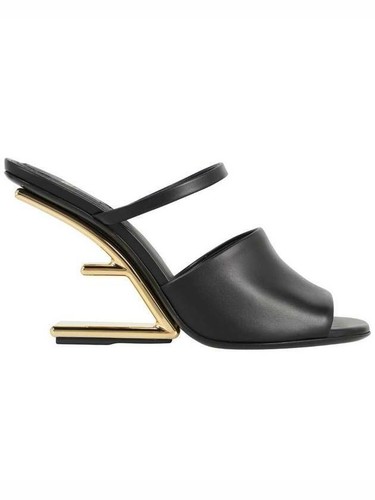 Sandali con tacco alto - , fendi