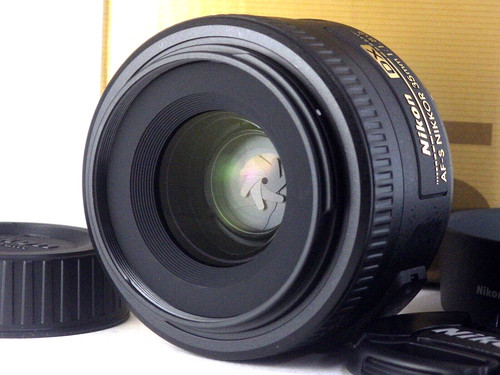 Nikon nikkor 35 - 35, mm