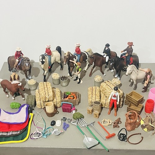Schleich horse farm - farm, lot