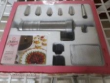 siringa per dolci con beccucci