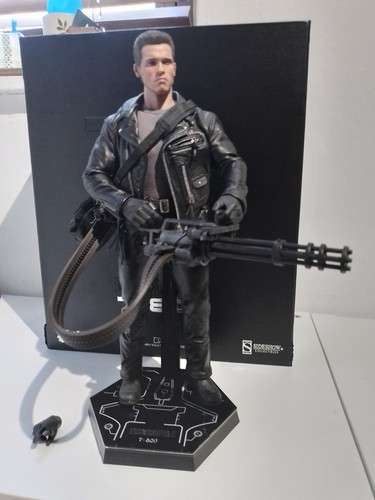 Hot toys terminator dx10 - hot,