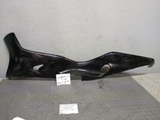 carena sotto pedana sinistro nero suzuki burgman 250 400 2003 2005