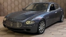 Hot Wheels 2003 scala 1:18