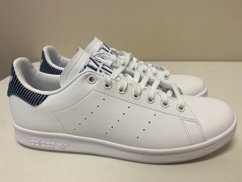 Mens size adidas - 9.5,