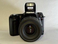 PENTAX is D corpo/obiettivo