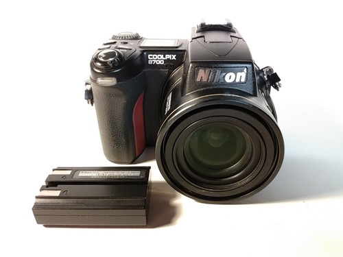 Nikon coolpix 8700 - nikon, fotocamera