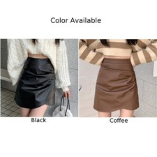 Gonna donna in pelle con