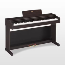 Piano digitale Yamaha Arius Ydp 143. Condizioni pari al nuovo.