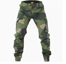 Pantaloni mimetici con