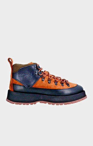 1190 nuovi stivali da - $1190.00,