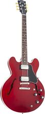 Gibson ES-335 Satin Cherry Chitarra elettrica semiacustica con custodia rigida