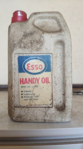Vintage esso handy oil sealed - esso,