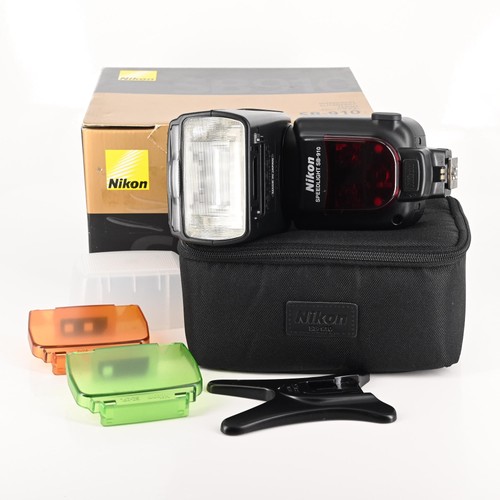 Nikon 910 speedlight flash - speedlight,