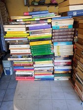 Lotto stock di 110  libri Vari