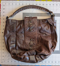 Balenciaga Shrug Classic Hobo