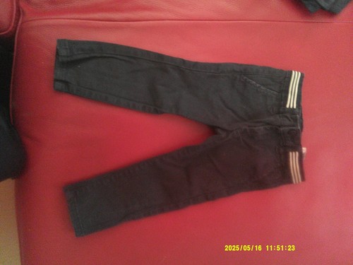 Pantaloni bimbo mesi - 18/24,