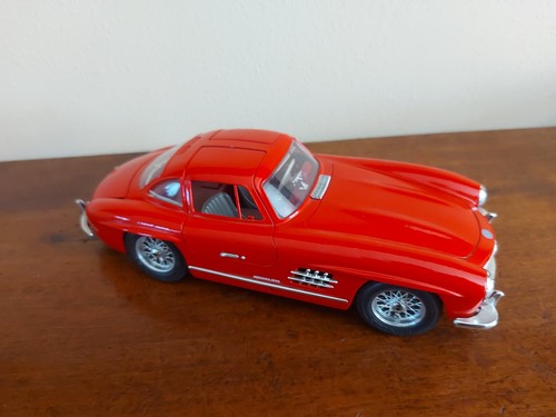 Burago mercedes 300 sl - burago,