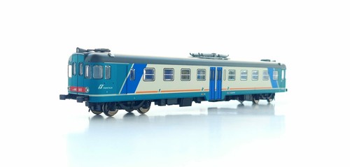 Vitrains 2272 automotrice - vitrains,