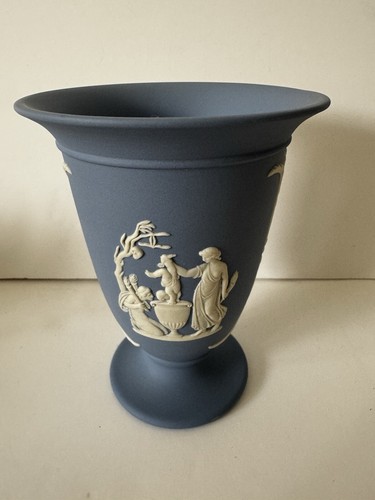 Wedgwood blue jasperware - wedgwood,