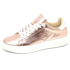 E9112 women's sneakers